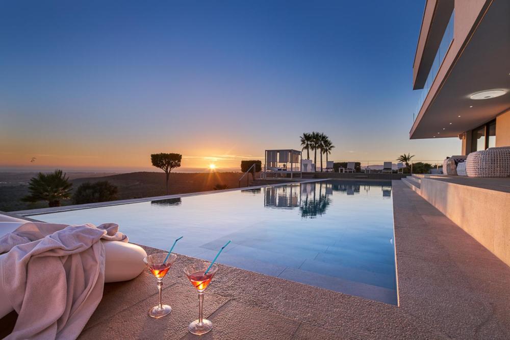 Eden Roc Villa Portol Exterior photo